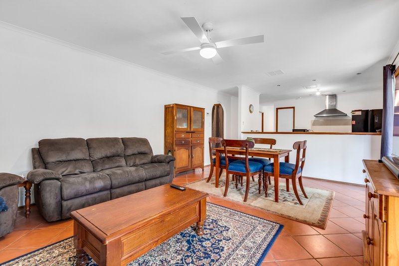 Photo - 6 Pinicle Court, Andrews Farm SA 5114 - Image 8