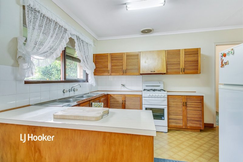 Photo - 6 Pitcairn Avenue, Marion SA 5043 - Image 4