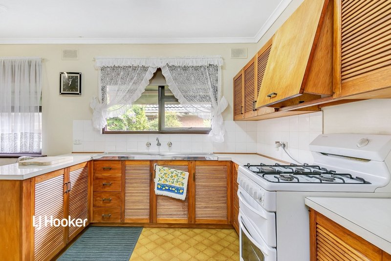 Photo - 6 Pitcairn Avenue, Marion SA 5043 - Image 5