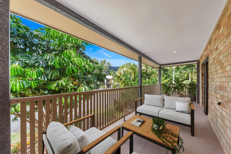 Photo - 6 Pleasant Drive, Cannonvale QLD 4802 - Image 11