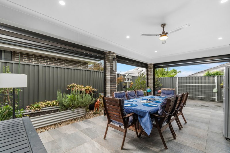 Photo - 6 Polsson Street, Horsley NSW 2530 - Image 14