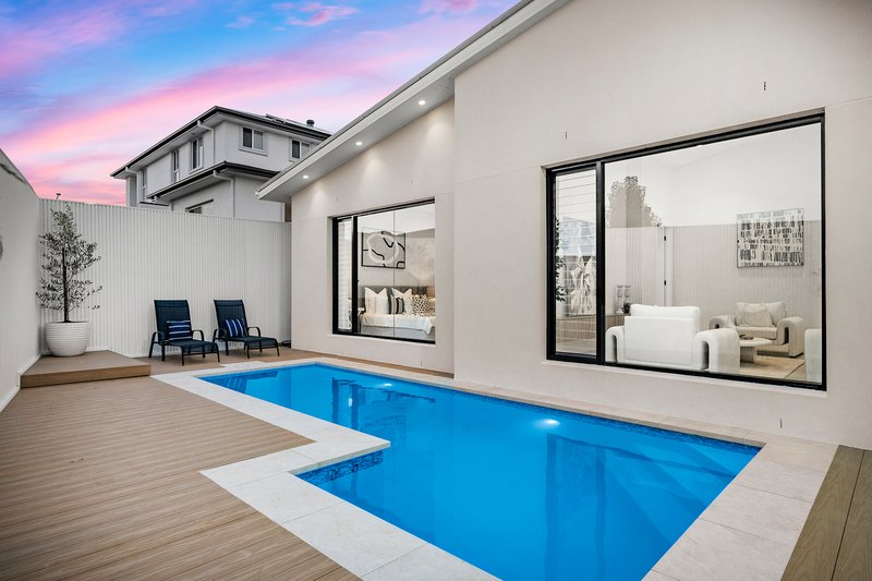 Photo - 6 Polwarth Street (The Gables) , Box Hill NSW 2765 - Image 2