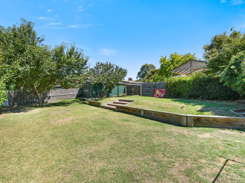 Photo - 6 Poorinda Rise, Narre Warren VIC 3805 - Image 15