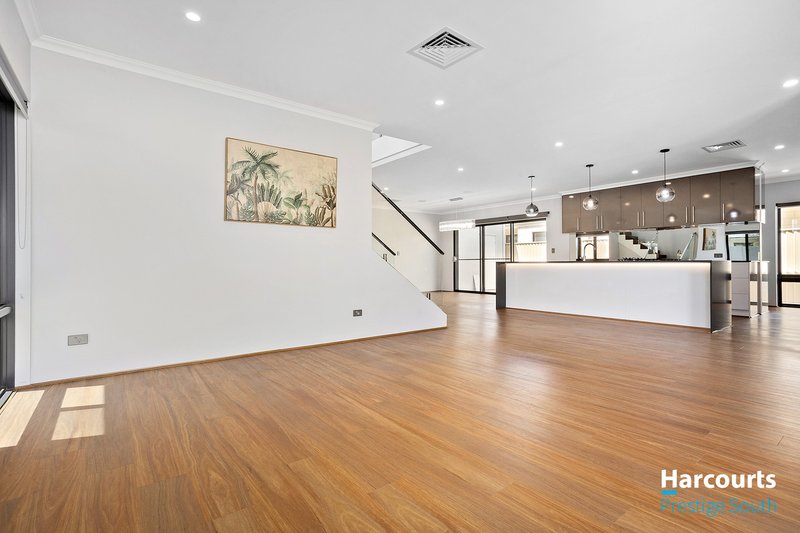 Photo - 6 Portes Road, Southern River WA 6110 - Image 7