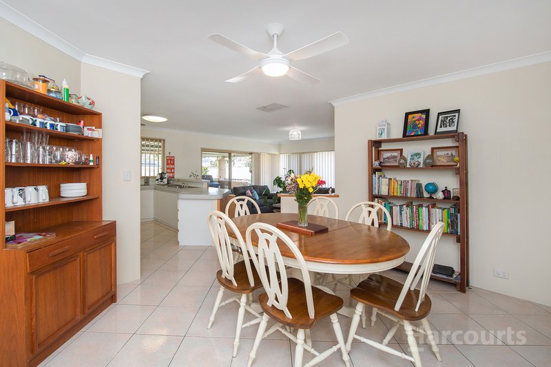 Photo - 6 Portsea Court, Meadow Springs WA 6210 - Image 7