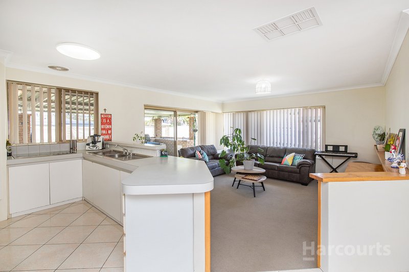 Photo - 6 Portsea Court, Meadow Springs WA 6210 - Image 10