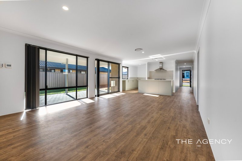 Photo - 6 Poseidon Way, Glenfield WA 6532 - Image 2