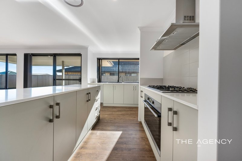 Photo - 6 Poseidon Way, Glenfield WA 6532 - Image 6