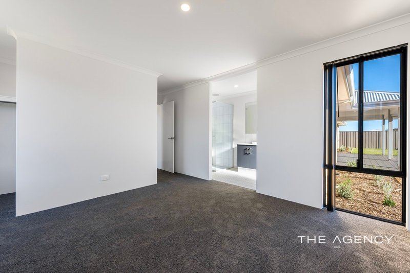 Photo - 6 Poseidon Way, Glenfield WA 6532 - Image 9