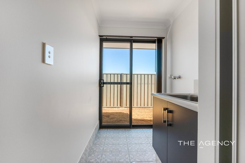 Photo - 6 Poseidon Way, Glenfield WA 6532 - Image 23