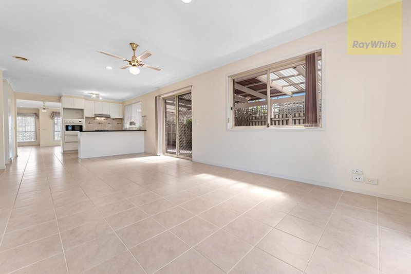 Photo - 6 Prentice Court, Roxburgh Park VIC 3064 - Image 10