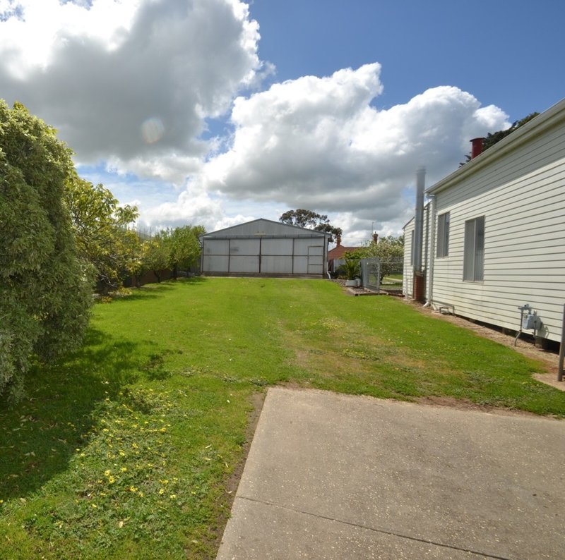 6 President Street, Seymour VIC 3660