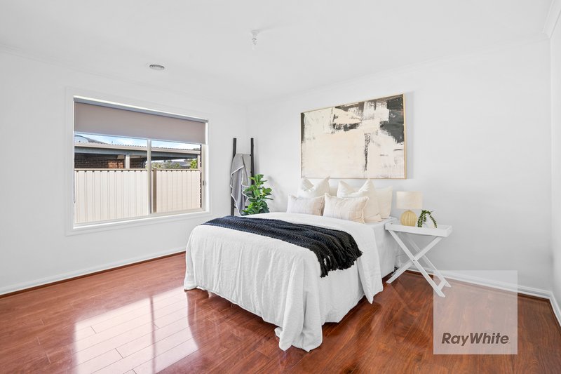 Photo - 6 Priscilla Street, Burnside Heights VIC 3023 - Image 7