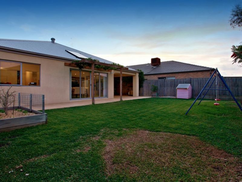 Photo - 6 Prudence Parade, Point Cook VIC 3030 - Image 13