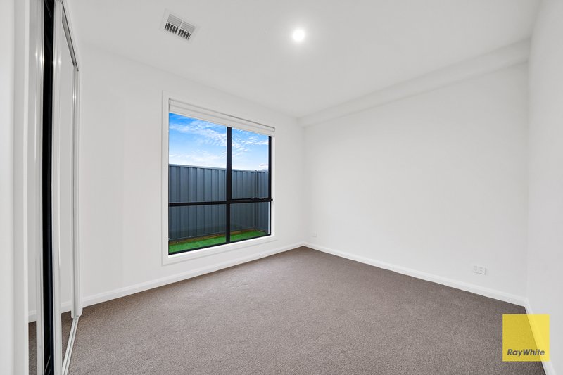 Photo - 6 Pump Street, Tarneit VIC 3029 - Image 7