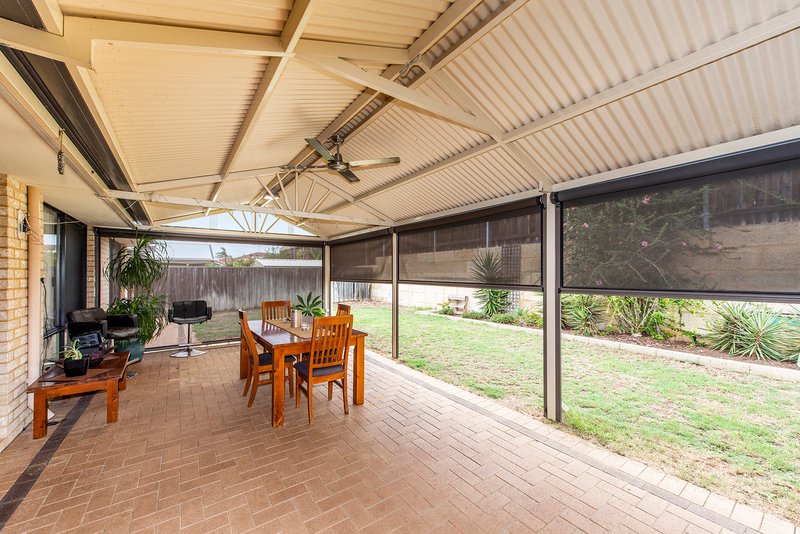 Photo - 6 Quandong Parkway, Halls Head WA 6210 - Image 7