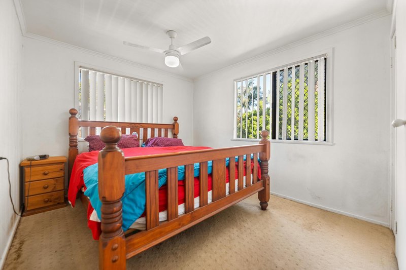 Photo - 6 Quarrian Crescent, Beenleigh QLD 4207 - Image 13