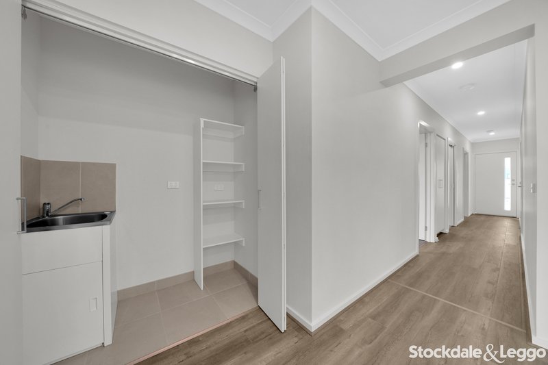 Photo - 6 Quarter Way, Donnybrook VIC 3064 - Image 10