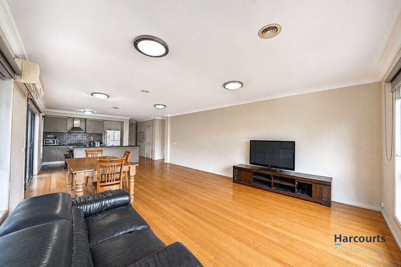 Photo - 6 Quartz Way, Tarneit VIC 3029 - Image 7