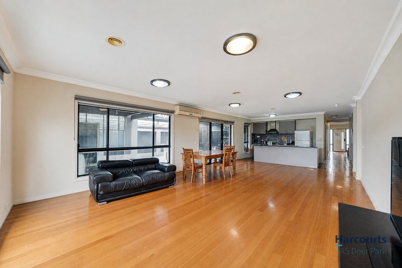 Photo - 6 Quartz Way, Tarneit VIC 3029 - Image 8