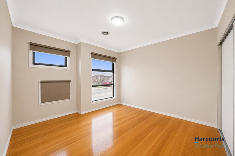 Photo - 6 Quartz Way, Tarneit VIC 3029 - Image 10