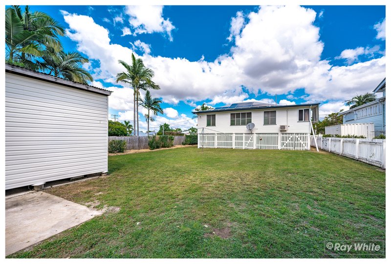 Photo - 6 Queen Street, The Range QLD 4700 - Image 32