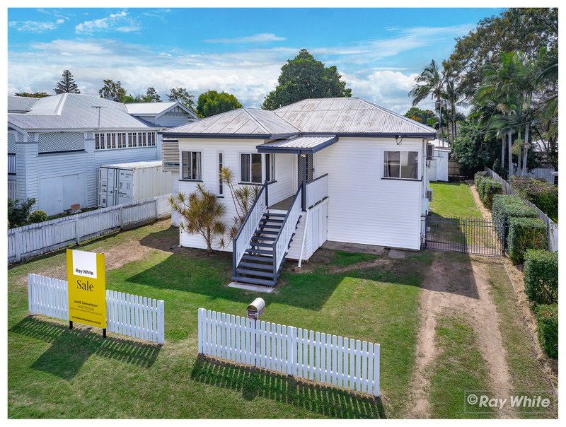 Photo - 6 Queen Street, The Range QLD 4700 - Image 34