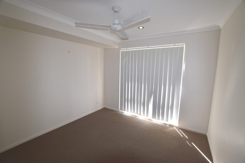 Photo - 6 Radiata Street, New Auckland QLD 4680 - Image 11