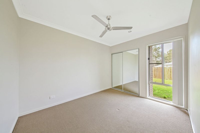 Photo - 6 Radmila Court, Bellbird Park QLD 4300 - Image 9