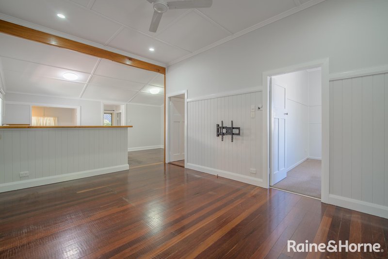 Photo - 6 Railway Street, West Gladstone QLD 4680 - Image 2