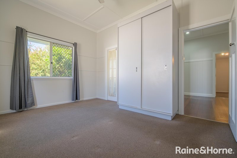 Photo - 6 Railway Street, West Gladstone QLD 4680 - Image 9