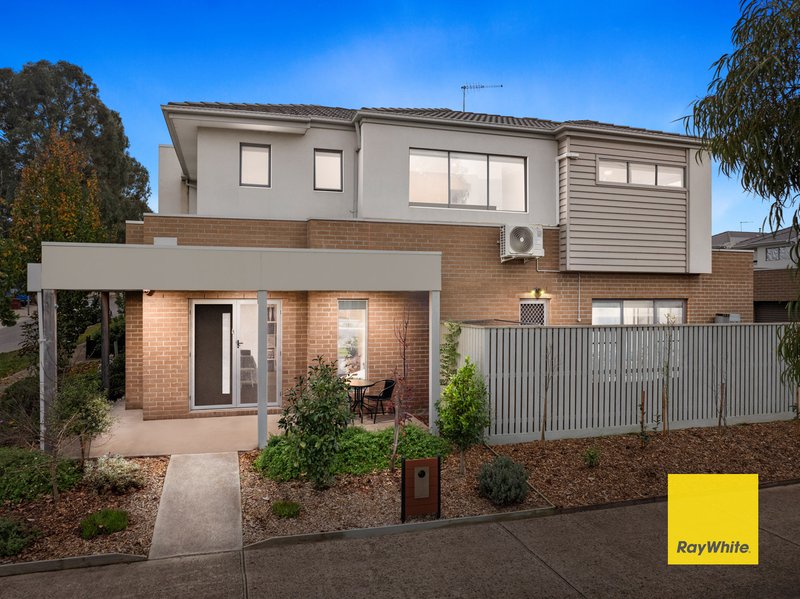 Photo - 6 Raimo Place, Doreen VIC 3754 - Image 1