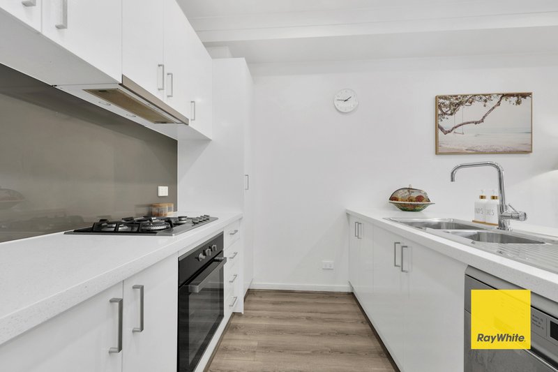 Photo - 6 Raimo Place, Doreen VIC 3754 - Image 4