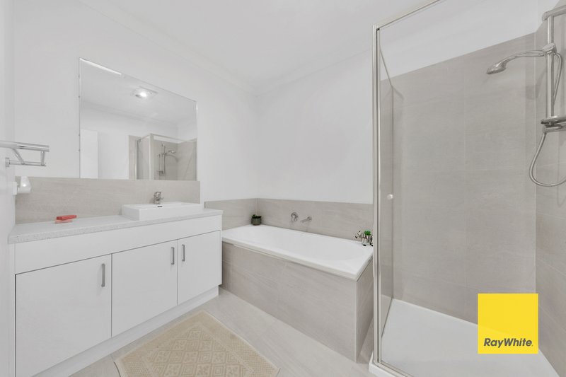 Photo - 6 Raimo Place, Doreen VIC 3754 - Image 13