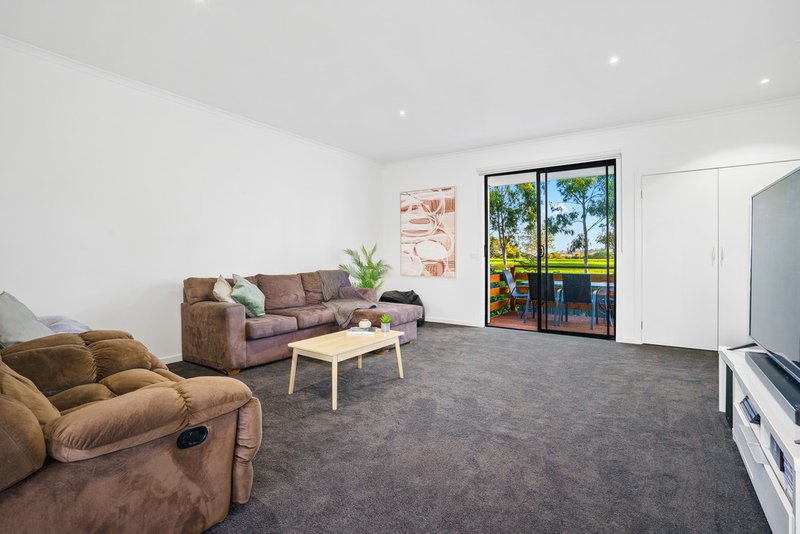 Photo - 6 Ramez Street, Mernda VIC 3754 - Image 7