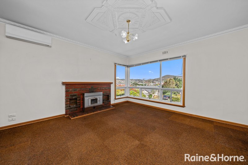 Photo - 6 Raminea Road, Lindisfarne TAS 7015 - Image 3