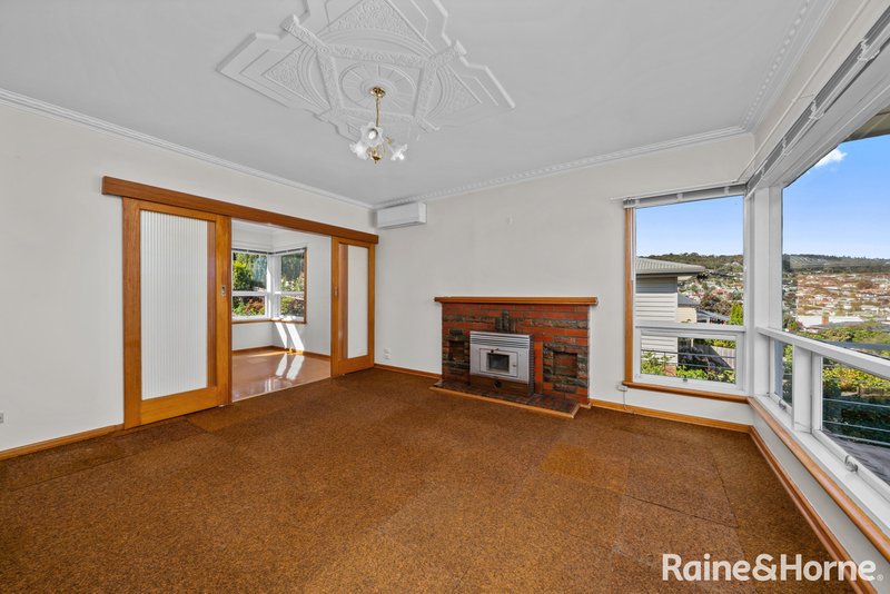 Photo - 6 Raminea Road, Lindisfarne TAS 7015 - Image 4