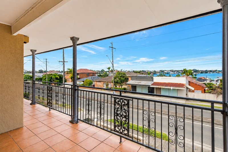 Photo - 6 Ramsgate Road, Kogarah Bay NSW 2217 - Image 4