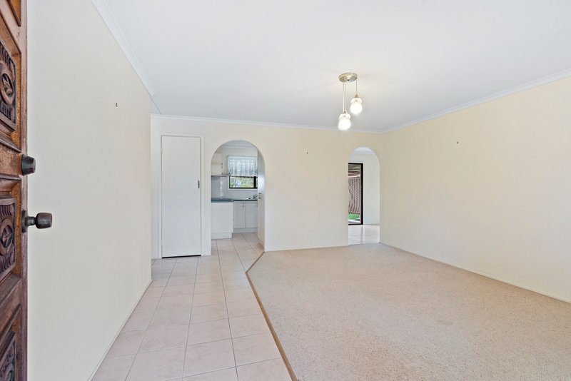 Photo - 6 Ranbini Street, Rochedale South QLD 4123 - Image 3