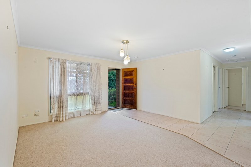 Photo - 6 Ranbini Street, Rochedale South QLD 4123 - Image 5