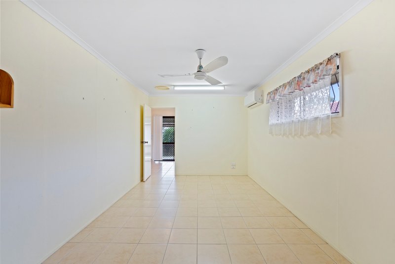 Photo - 6 Ranbini Street, Rochedale South QLD 4123 - Image 11