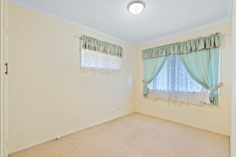 Photo - 6 Ranbini Street, Rochedale South QLD 4123 - Image 13