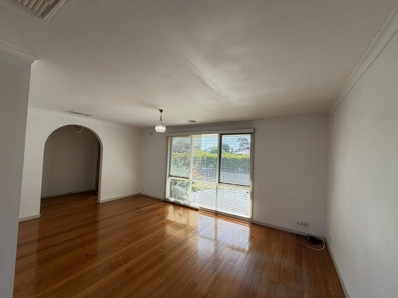 Photo - 6 Rashu Court, Clarinda VIC 3169 - Image 4