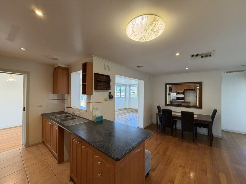 Photo - 6 Rashu Court, Clarinda VIC 3169 - Image 6