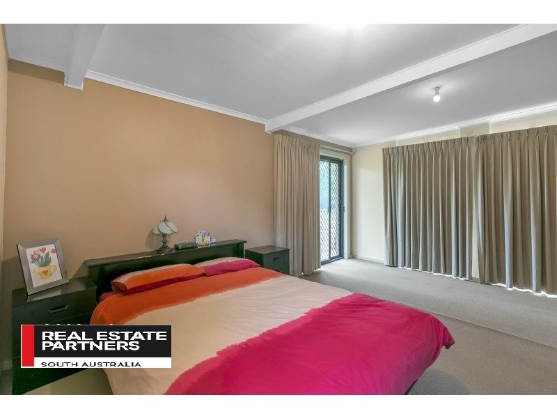 Photo - 6 Raymond Ave , Athelstone SA 5076 - Image 11