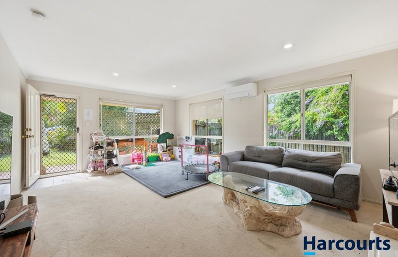Photo - 6 Red Deer Court, Chermside West QLD 4032 - Image 2