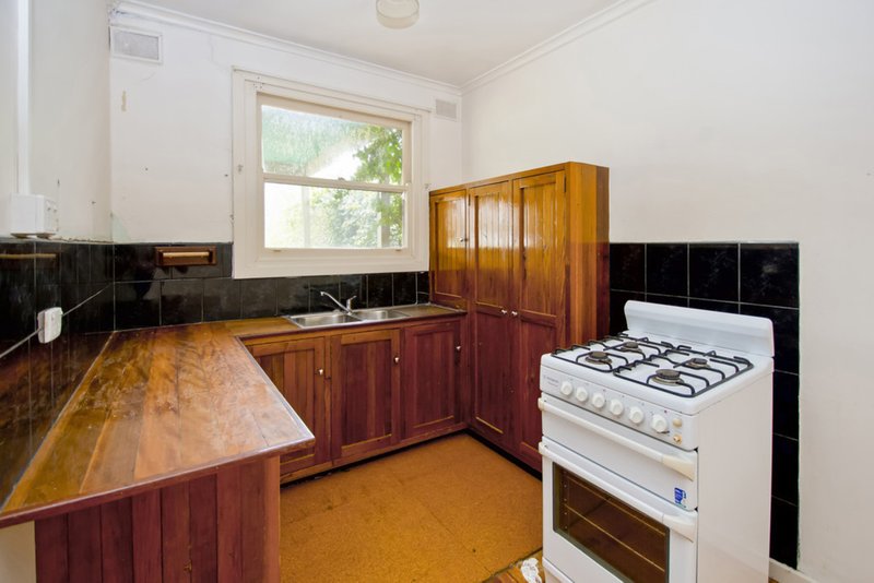 Photo - 6 Redcliffe Street, Davoren Park SA 5113 - Image 2