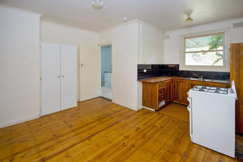 Photo - 6 Redcliffe Street, Davoren Park SA 5113 - Image 3