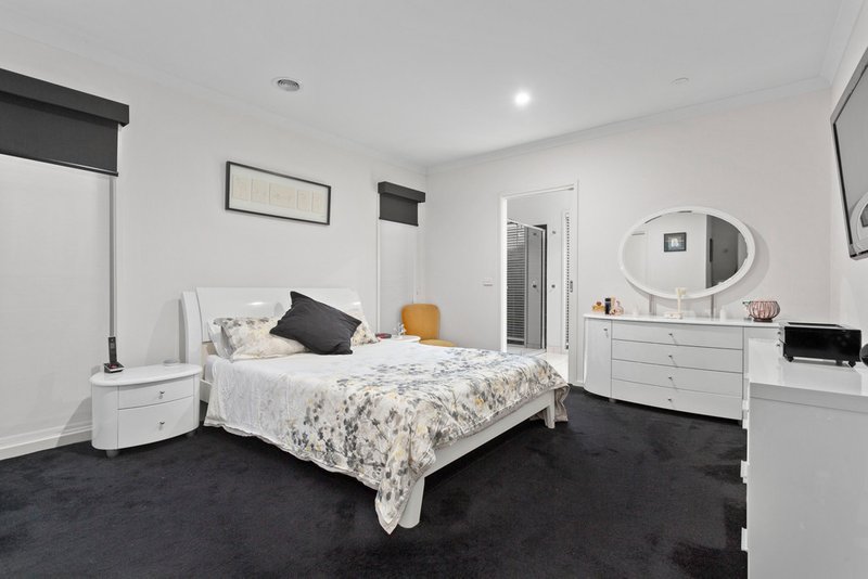 Photo - 6 Redcliffe Terrace, Doreen VIC 3754 - Image 9