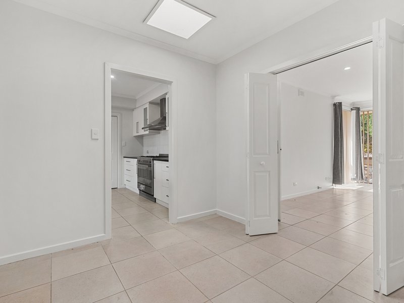Photo - 6 Regency Road, Happy Valley SA 5159 - Image 3